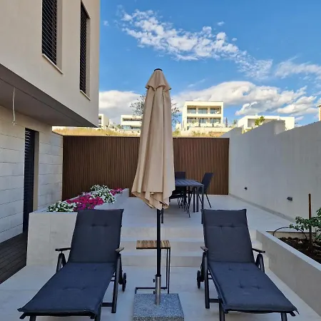 Διαμέρισμα Family-friendly With Swimming Pool Sveti Filip I Jakov, Biograd - 21627