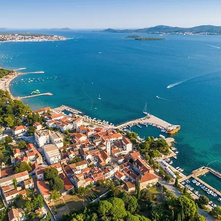 Family-friendly With Swimming Pool Sveti Filip I Jakov, Biograd - 21627 Sveti Filip i Jakov